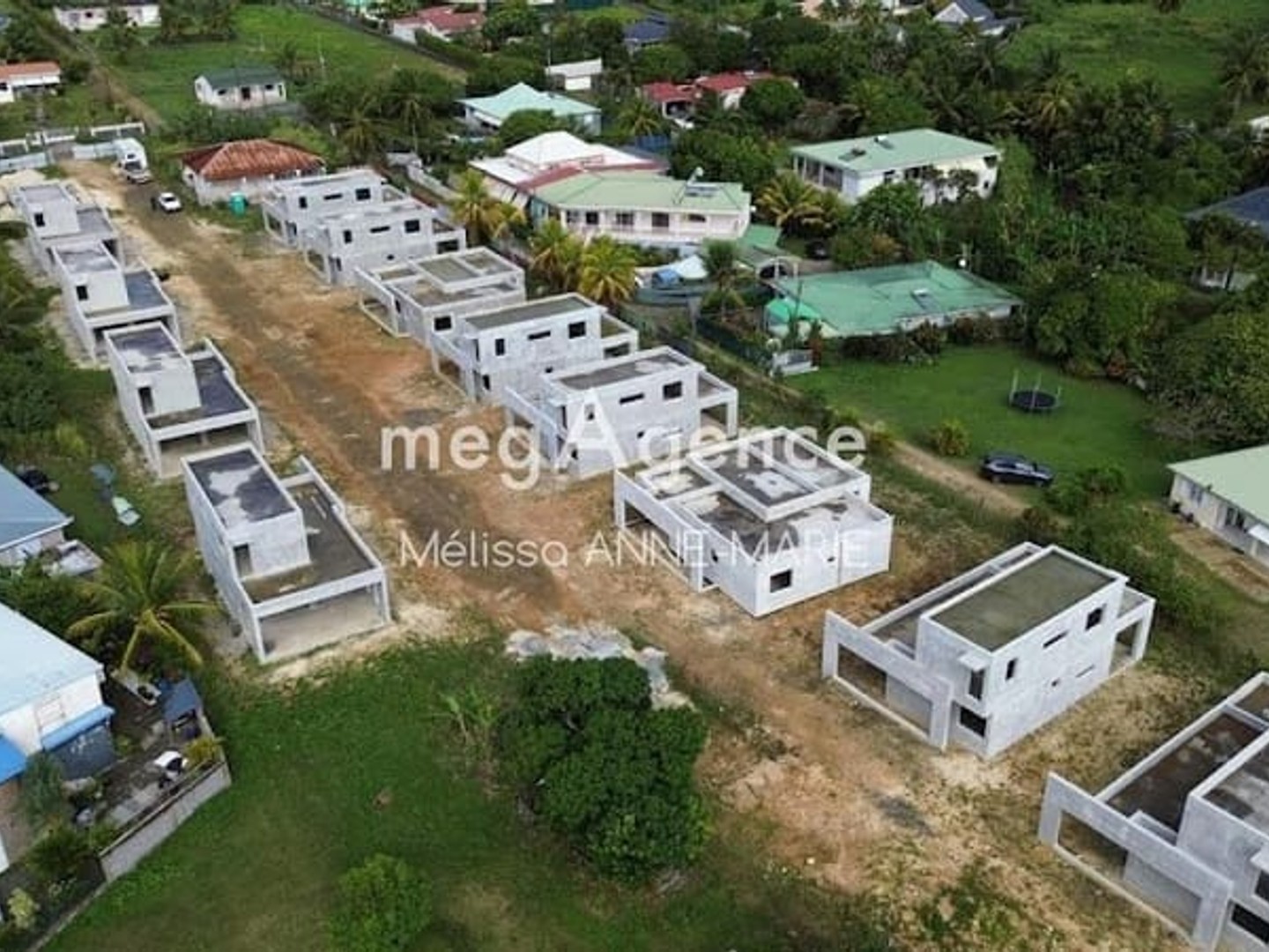 Maison à vendre - 4 pièces - 91m2 - Baie-Mahault (97122)