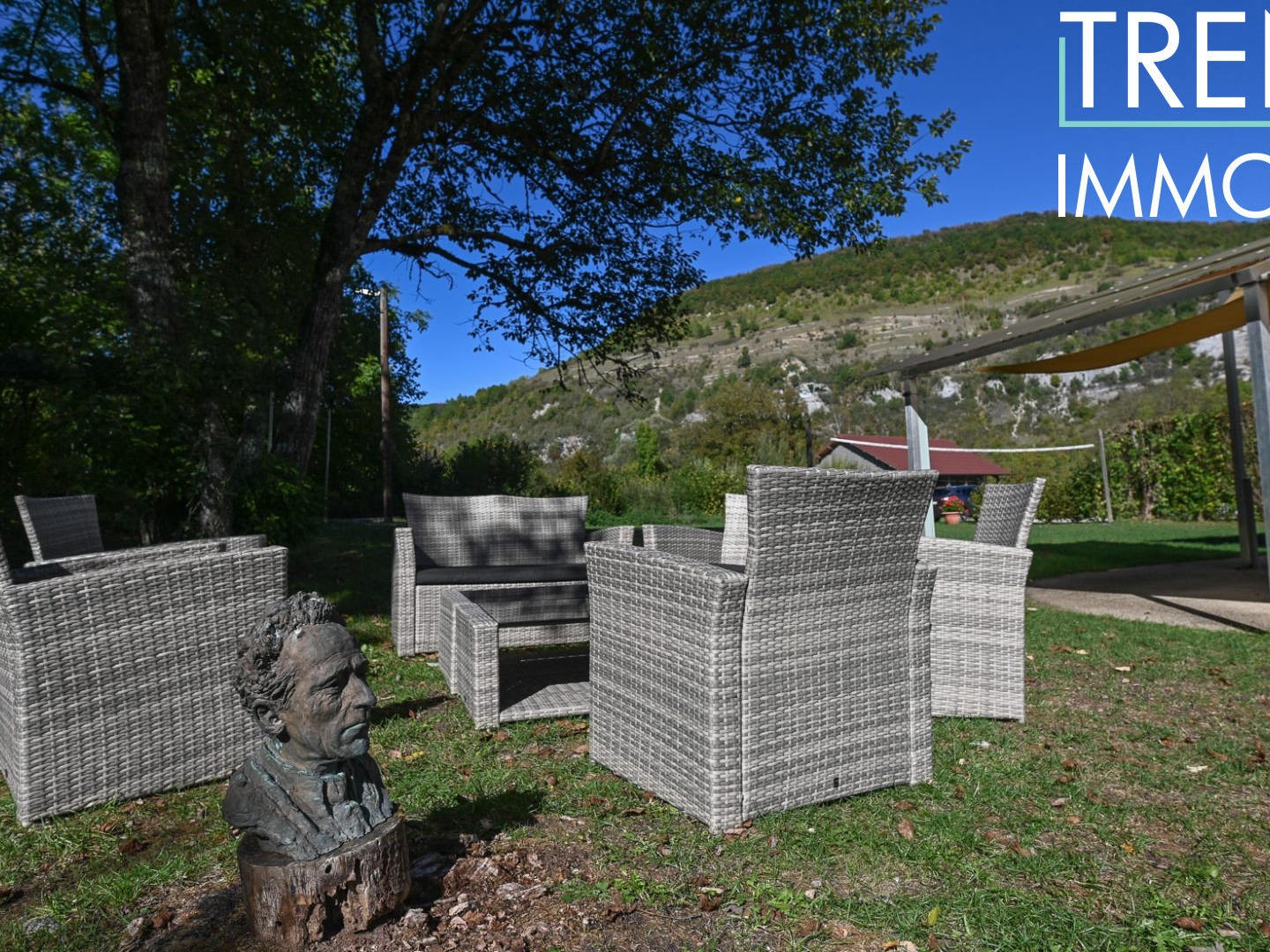 Magasin à vendre - 567m2 - Vuillafans (25840)