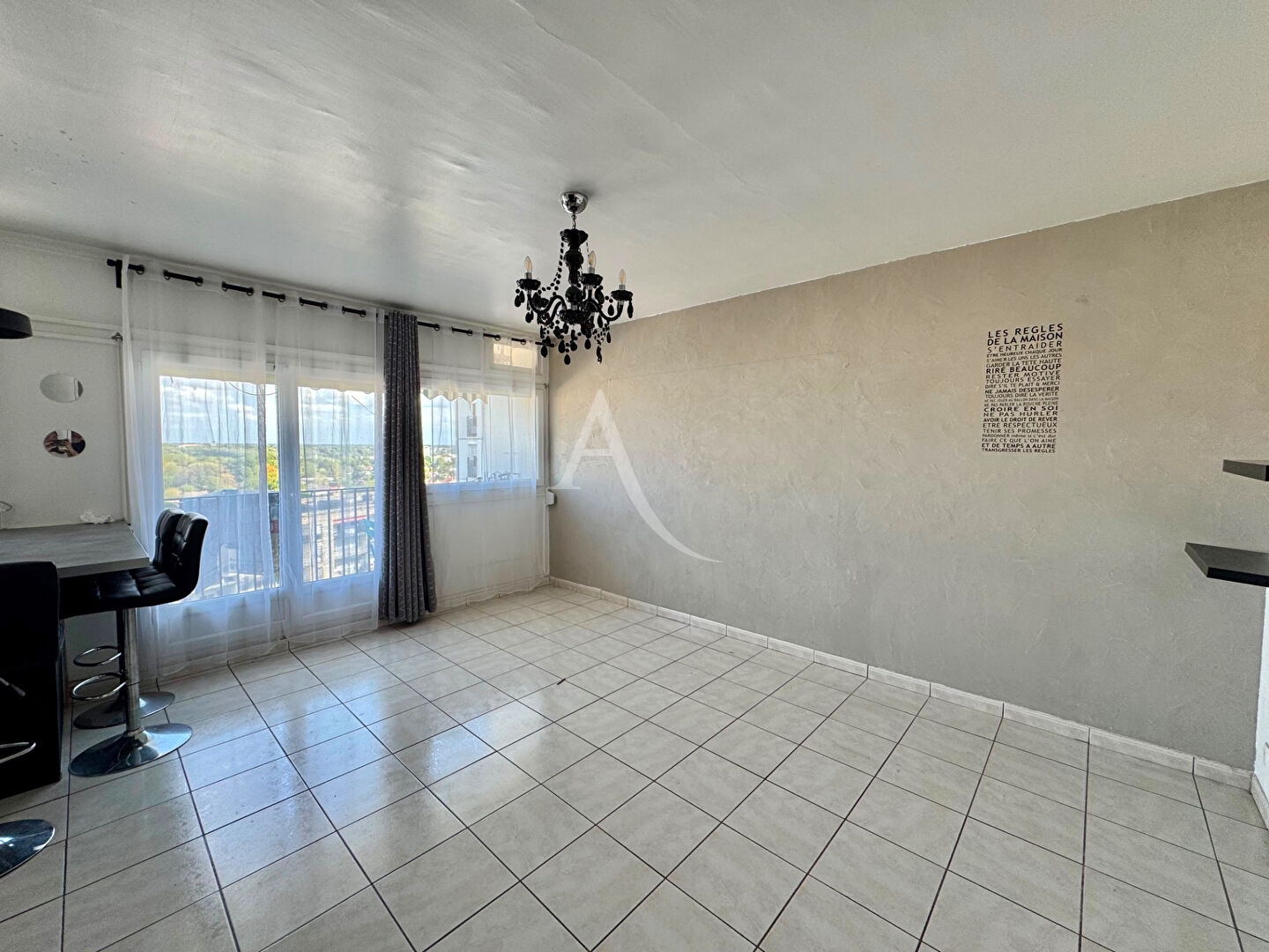 Appartement à vendre - 4 pièces - 76m2 - Le Mée-Sur-Seine (77350)