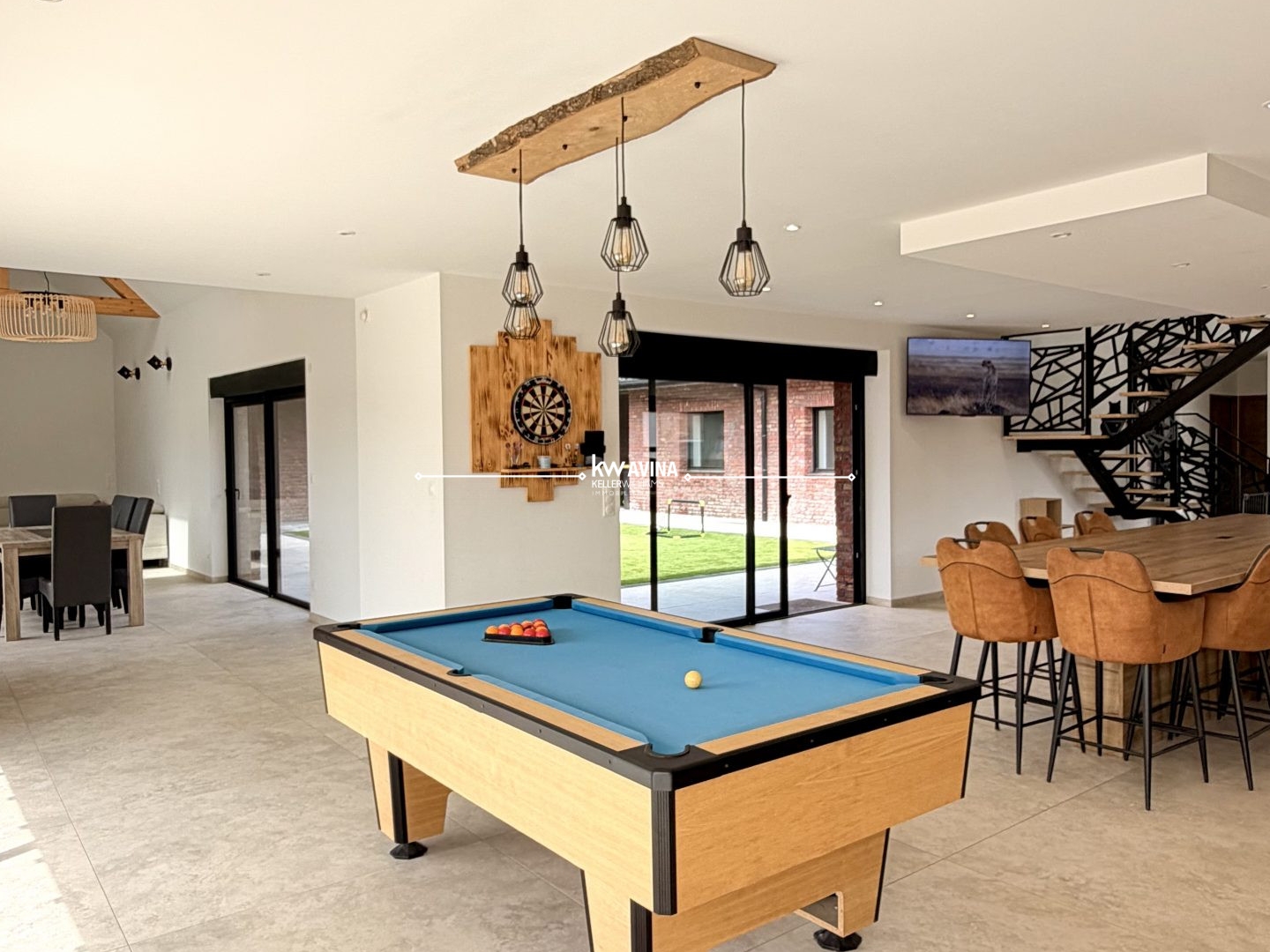 Maison à vendre - 8 pièces - 251m2 - La Couture (62136)