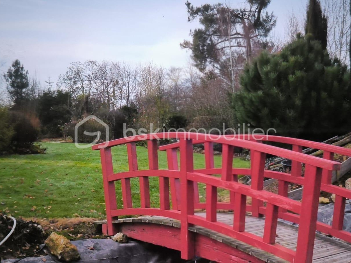 Terrain 1670 m²