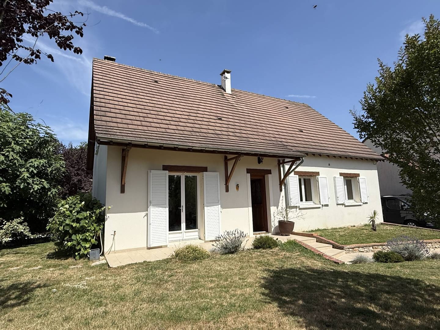 Maison à vendre - 6 pièces - 181m2 - La Houssaye-En-Brie (77610)