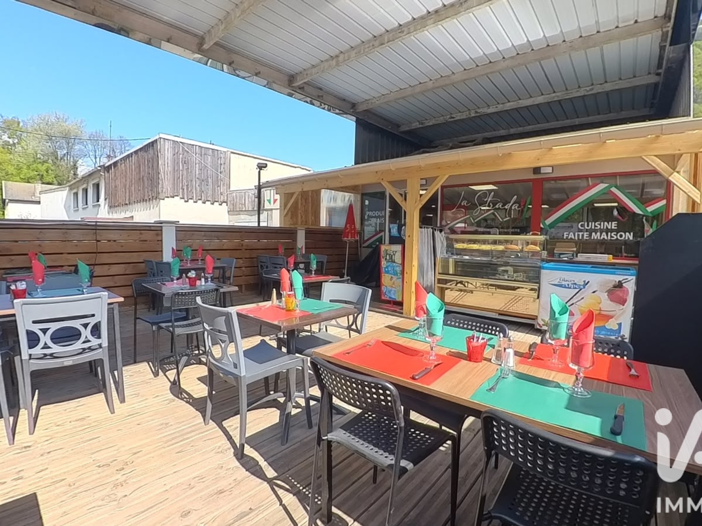 Locaux à vendre - 1 pièce - 77m2 - Vizille (38220)