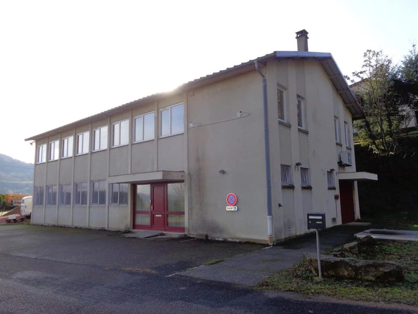 Local professionnel 362 m²