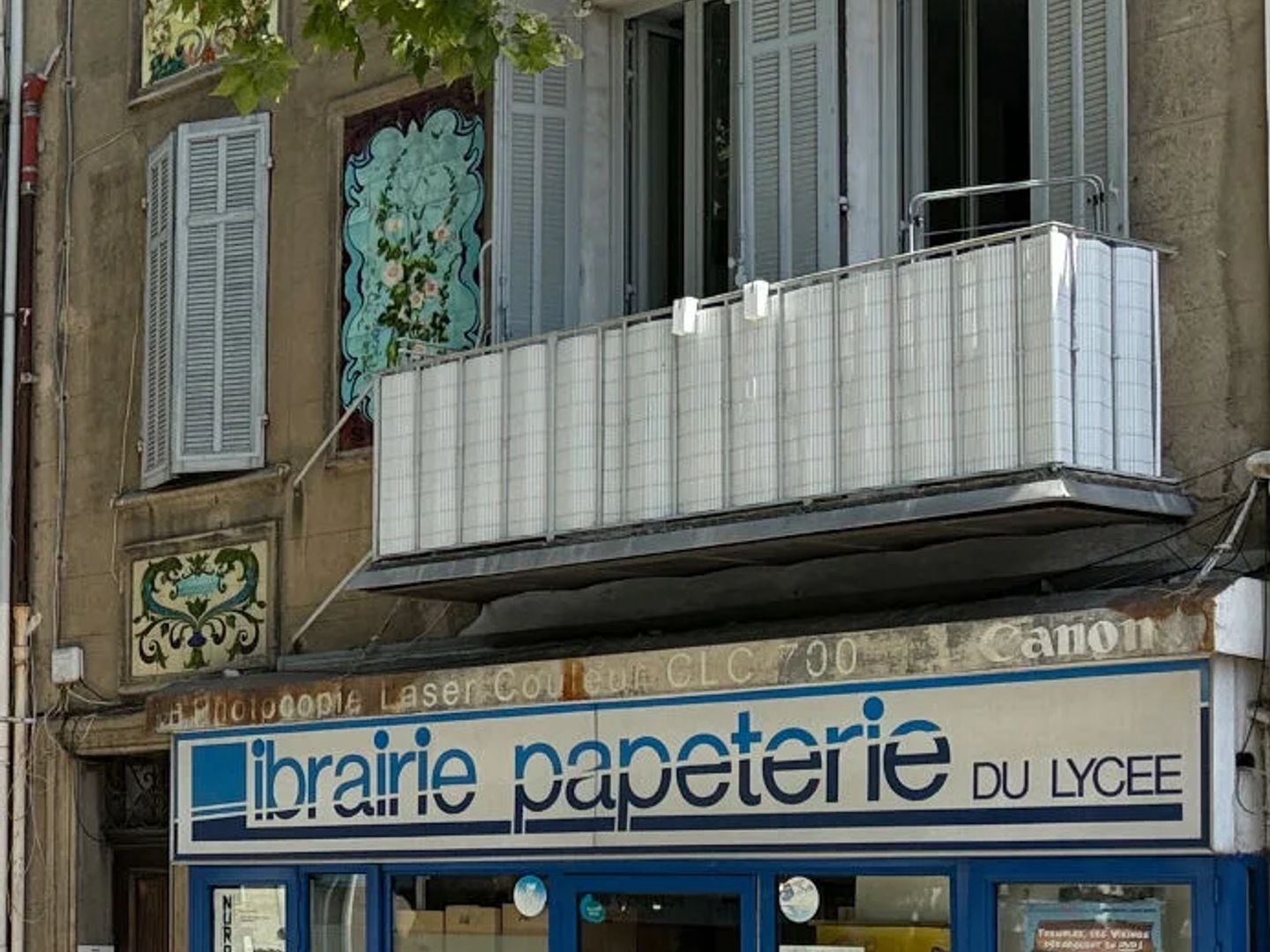 Commerce 1 pièce 95 m²