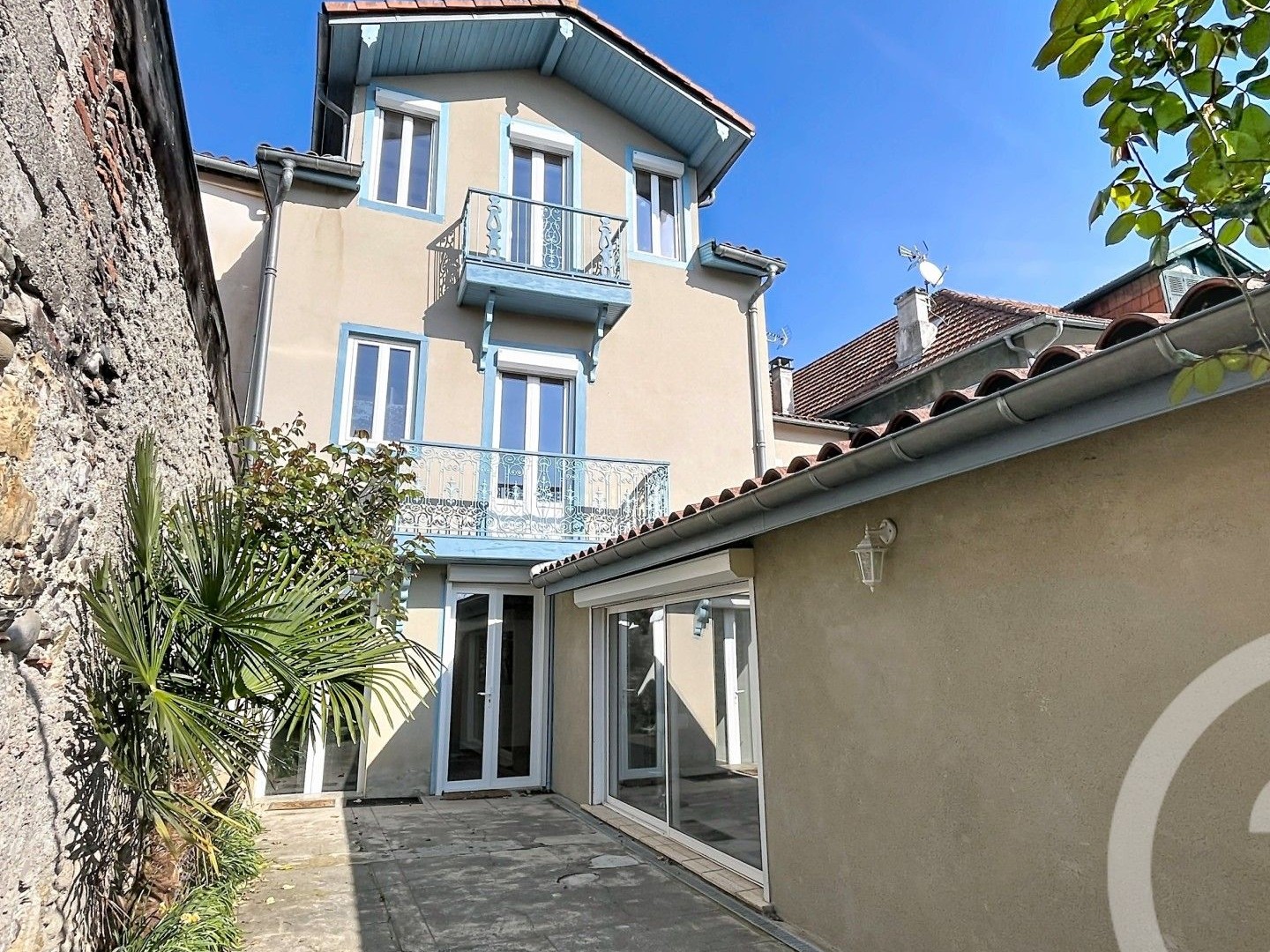 Maison 6 pièces 180 m²
