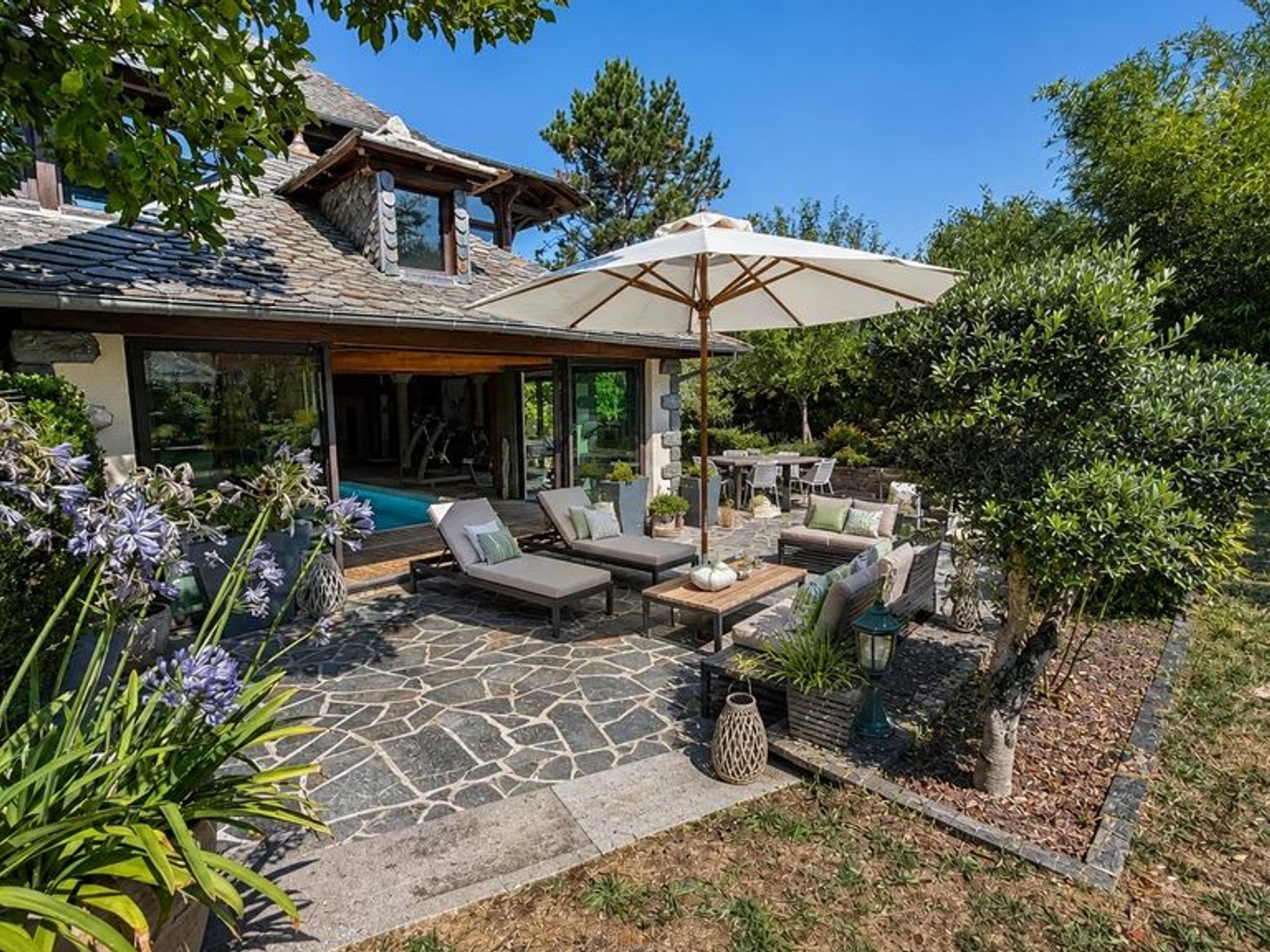 Maison à vendre - 10 pièces - 429m2 - Marigny-Saint-Marcel (74150)