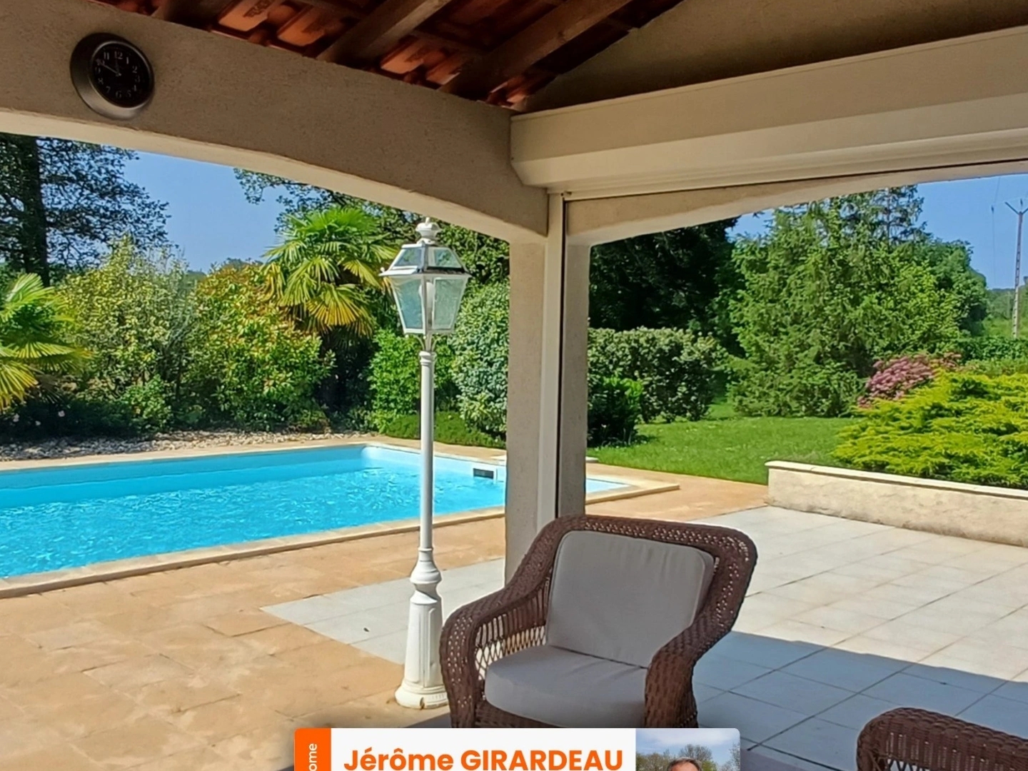 Maison à vendre - 9 pièces - 250m2 - Cubjac-Auvézère-V... (24640)
