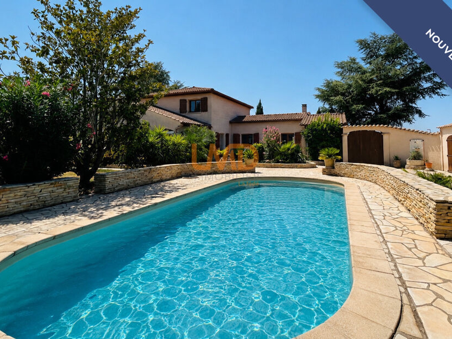 Maison à vendre - 5 pièces - 170m2 - Lespignan (34710)