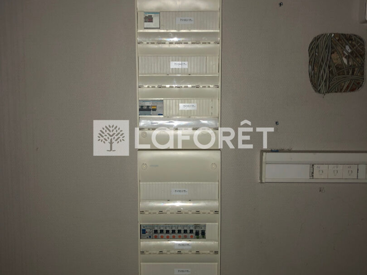 Immeuble à vendre - 7 pièces - 360m2 - Capelle-Lès-Hesdin (62140)