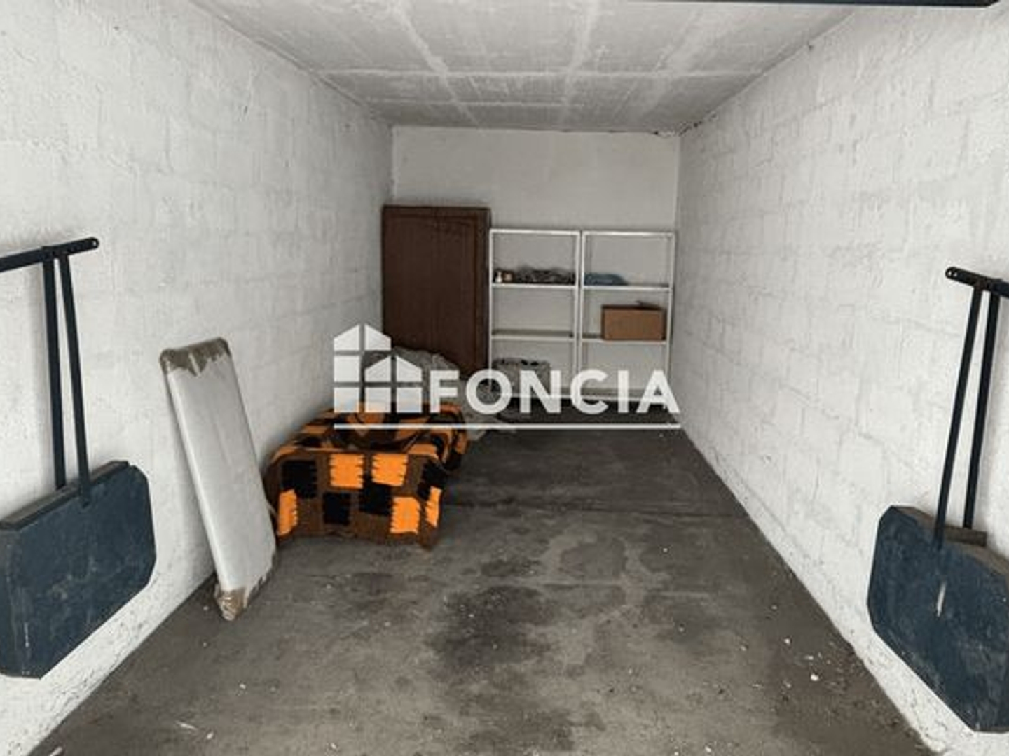 Parking / garage / box à vendre - 14m2 - Metz (57000)