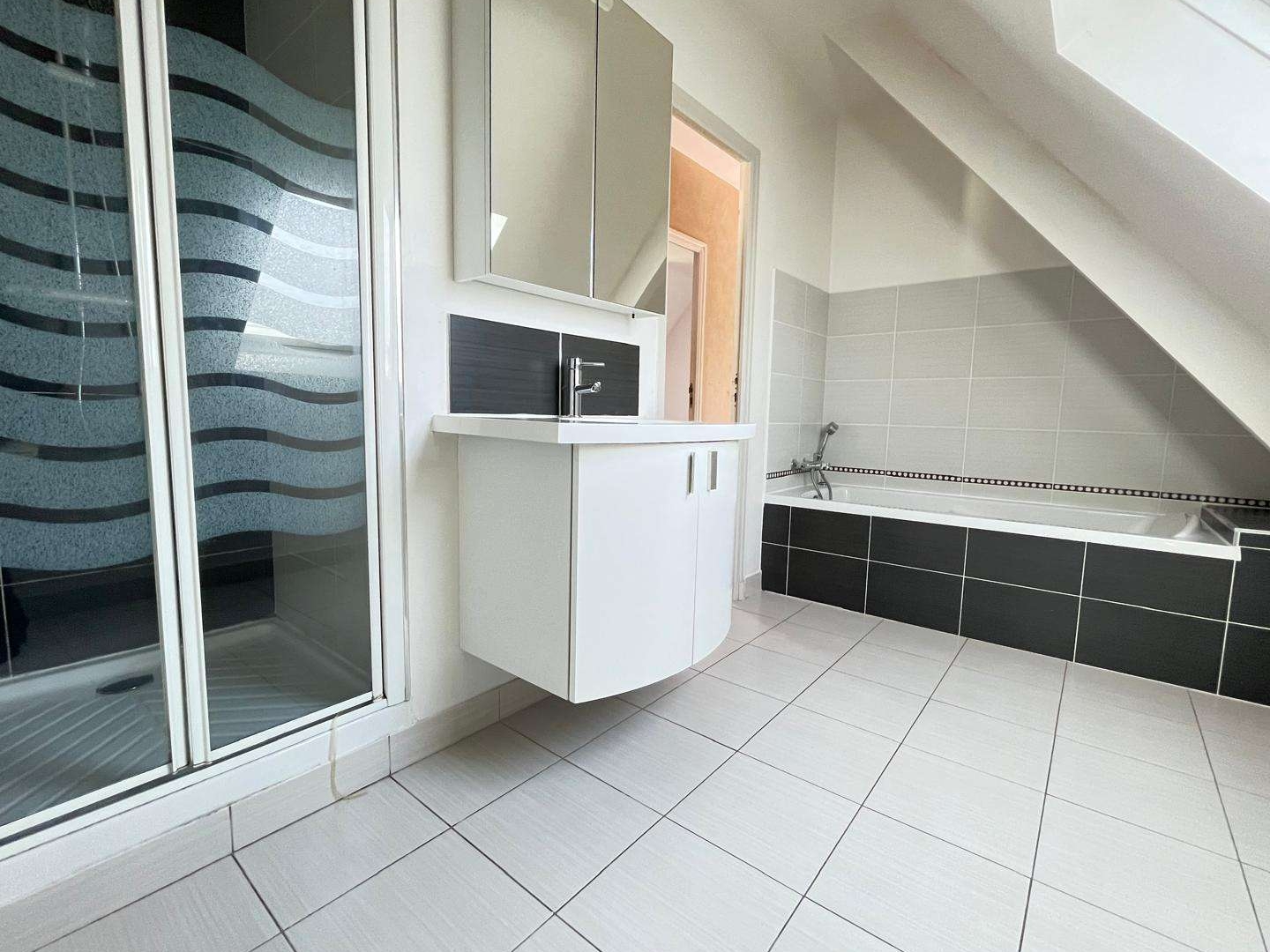 Maison 6 pièces 163 m²