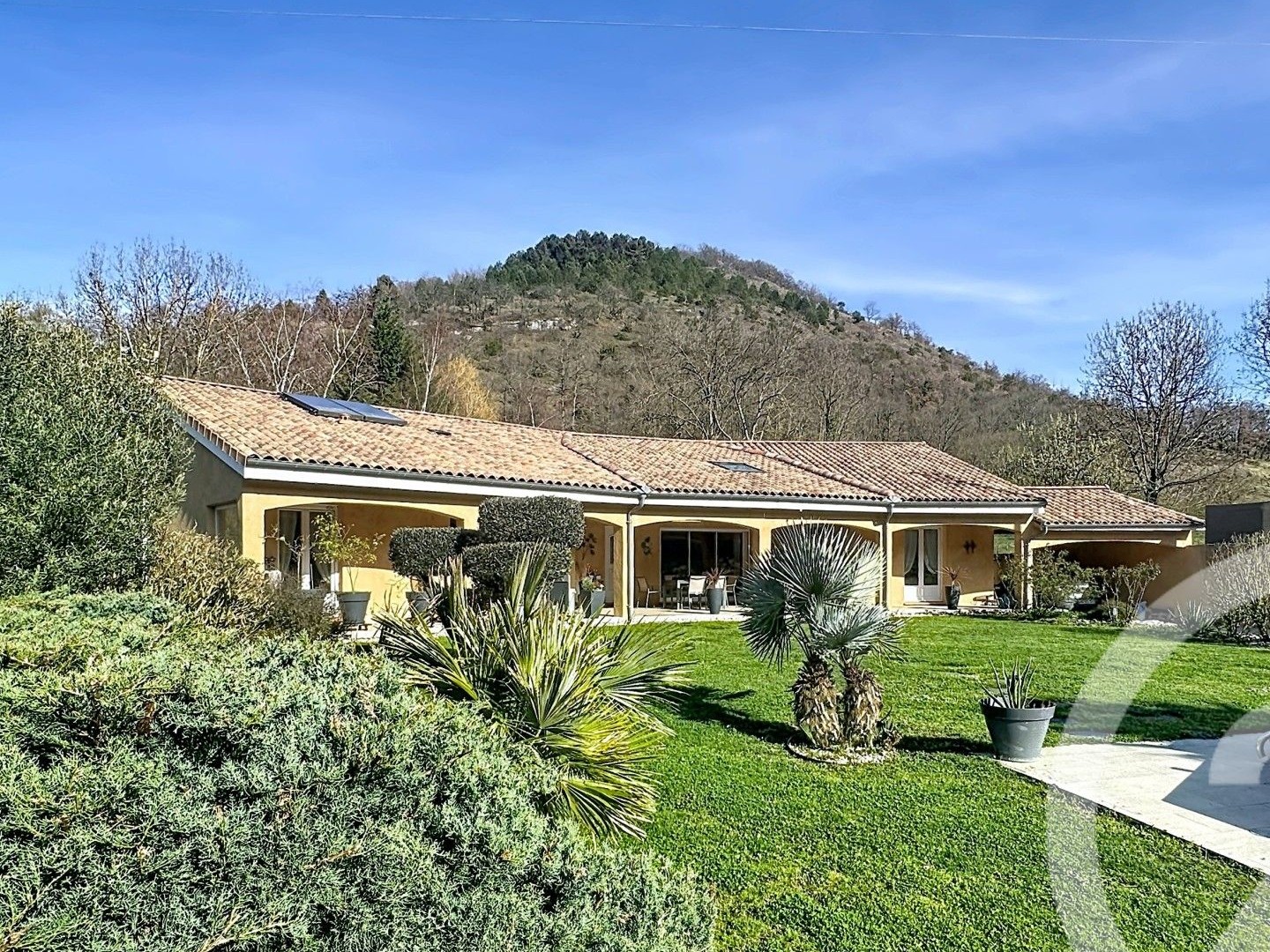 Maison 6 pièces 156 m²