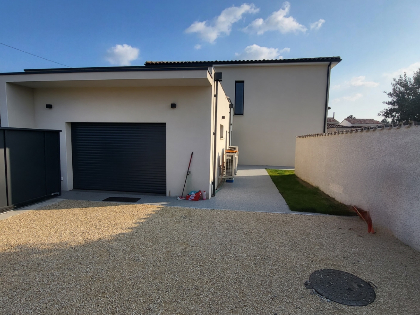 Maison à vendre - 6 pièces - 162m2 - Granges-Les-Beaumont (26600)