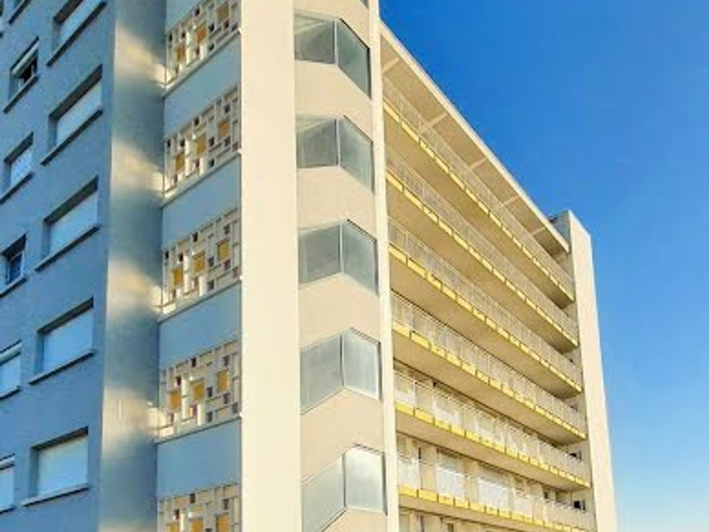 Appartement à vendre - 3 pièces - 50m2 - Saint-Georges-De-... (17110)