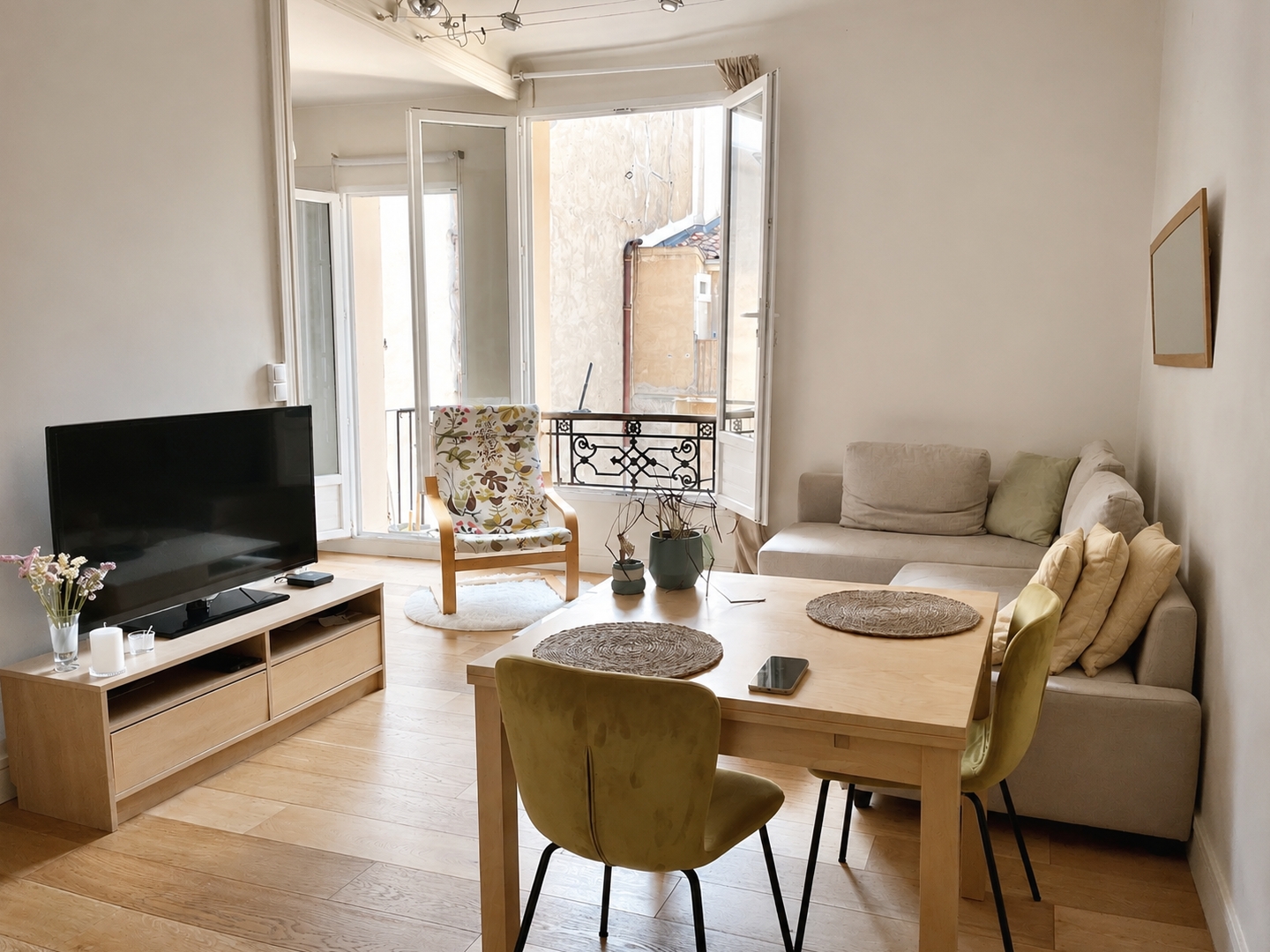 Appartement à vendre - 2 pièces - 35m2 - Aix-En-Provence (13100)