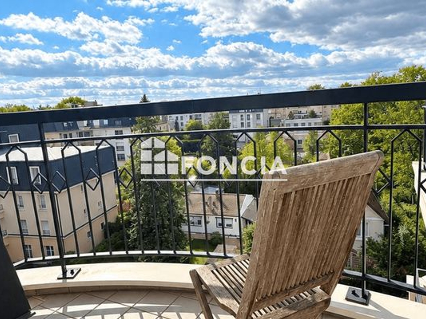 Appartement à vendre - 2 pièces - 49m2 - Le Plessis-Trévise (94420)