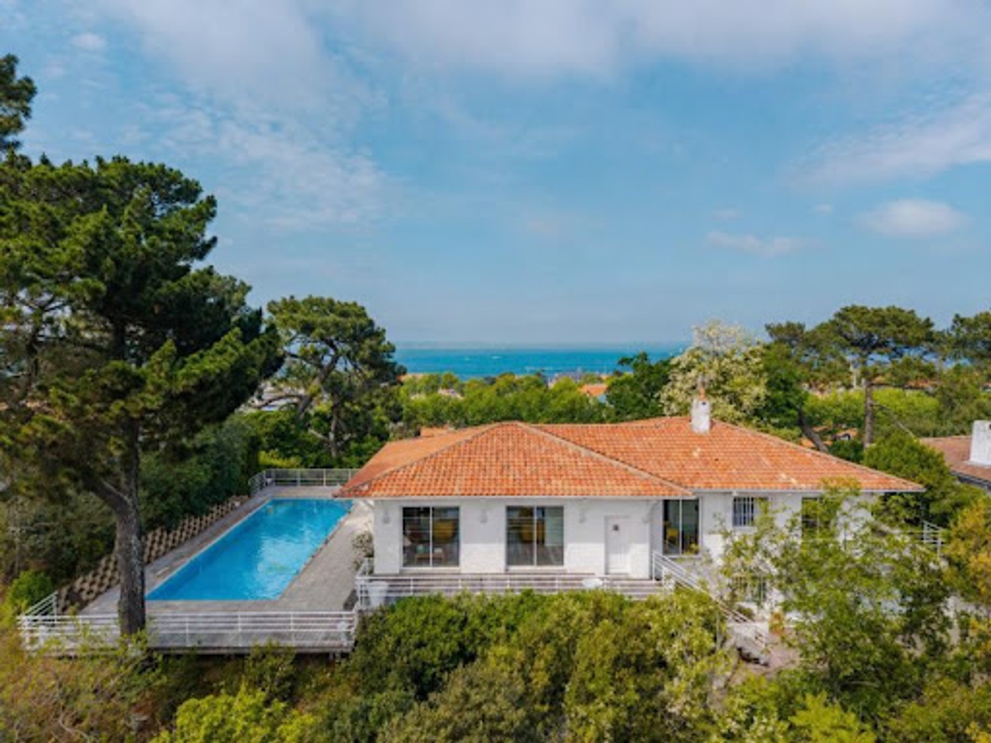 Maison 8 pièces 170 m²