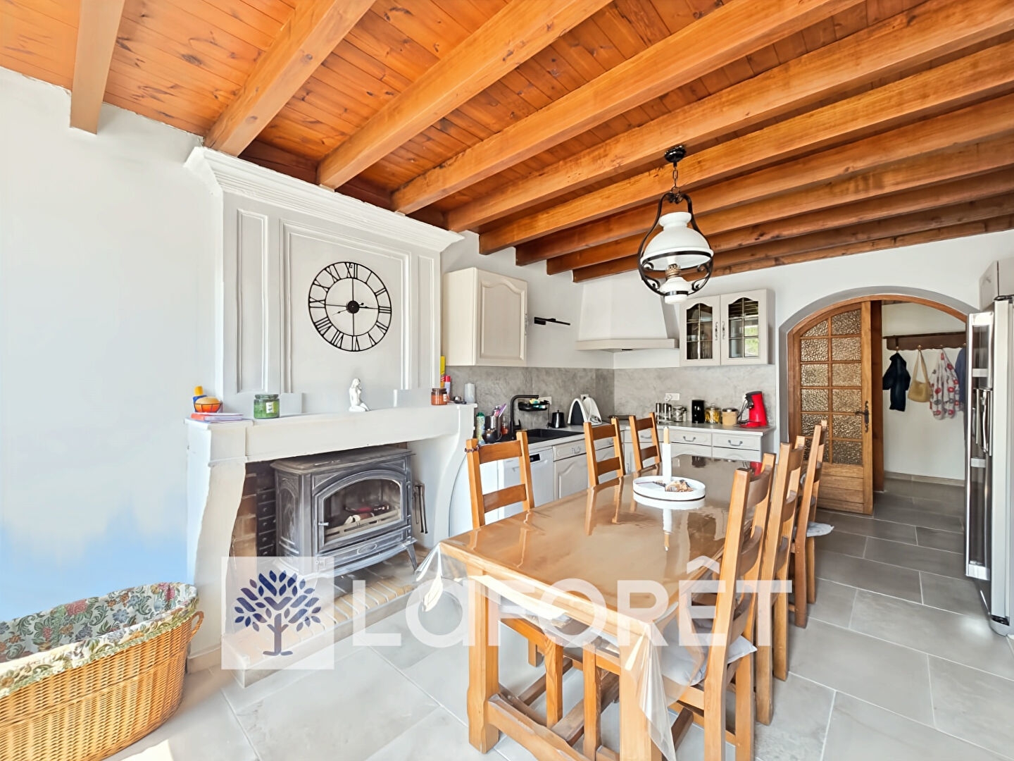 Maison à vendre - 5 pièces - 138m2 - Saint-Dizant-Du-Gua (17240)