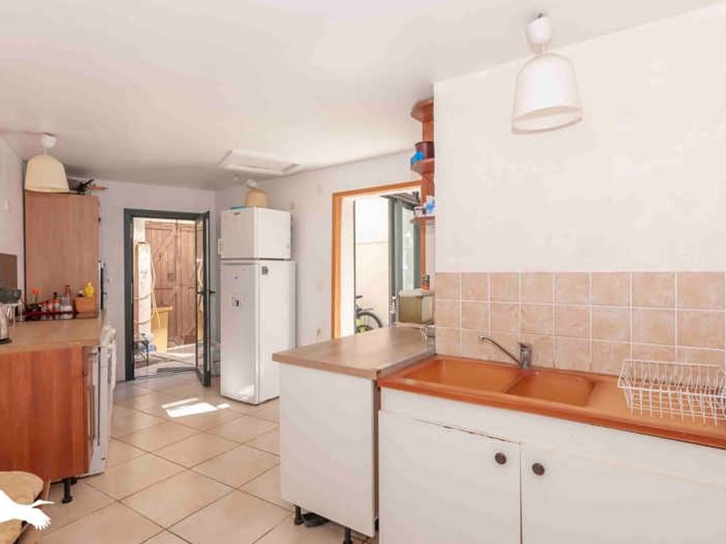 Appartement à vendre - 2 pièces - 124m2 - Mèze (34140)