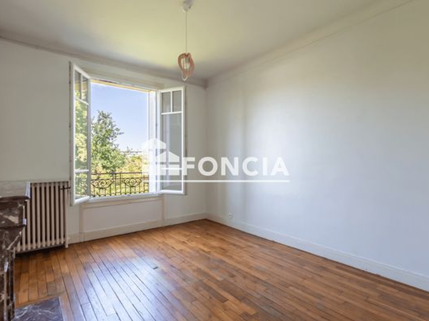 Appartement à vendre - 4 pièces - 63m2 - Sceaux (92330)