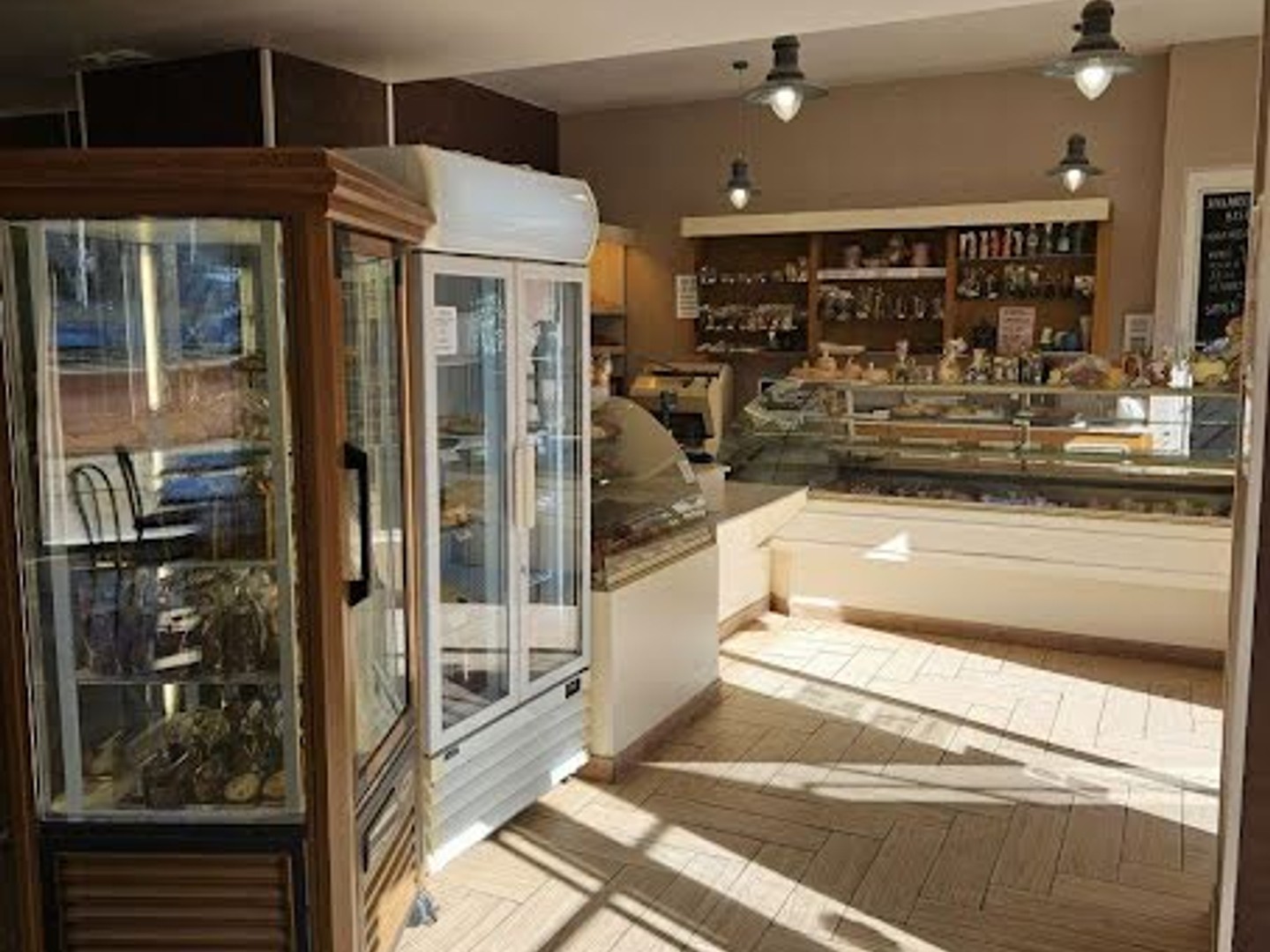 Magasin à vendre - 432m2 - Billom (63160)