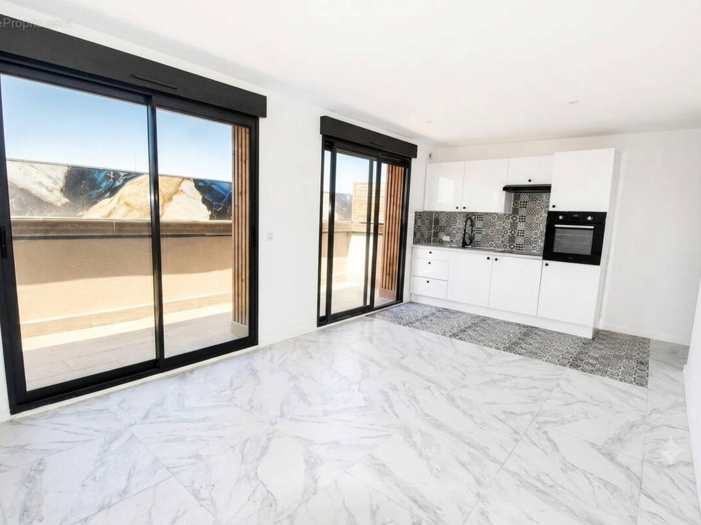 F3 avec terrasse de 20m² Frais de notaire réduits