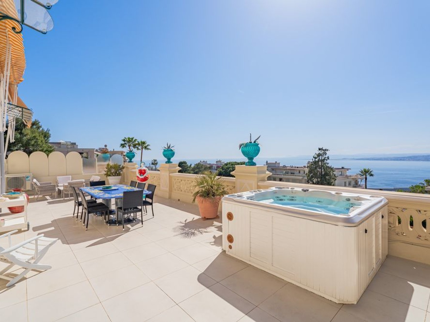 Appartement 6 pièces 193 m²