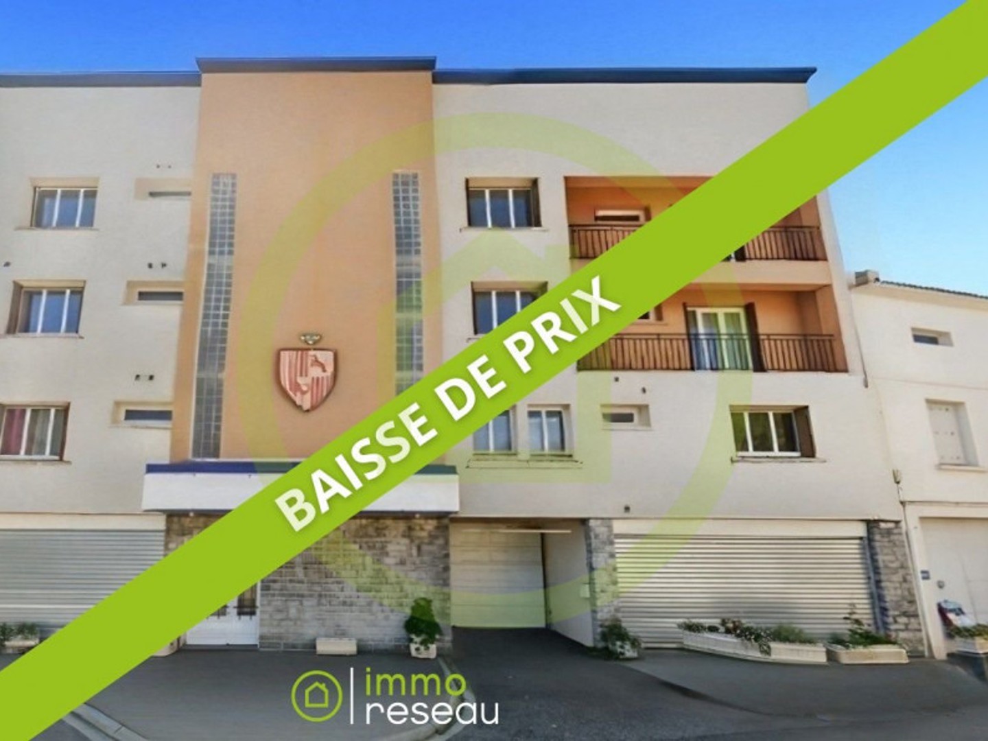 Immeuble 25 pièces 1000 m²