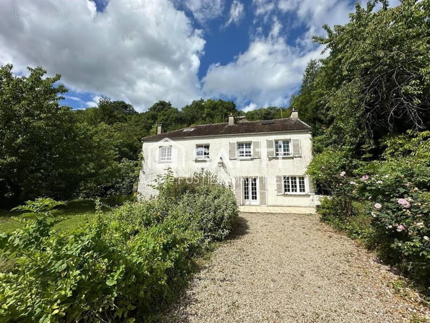 Maison 6 pièces 145 m²