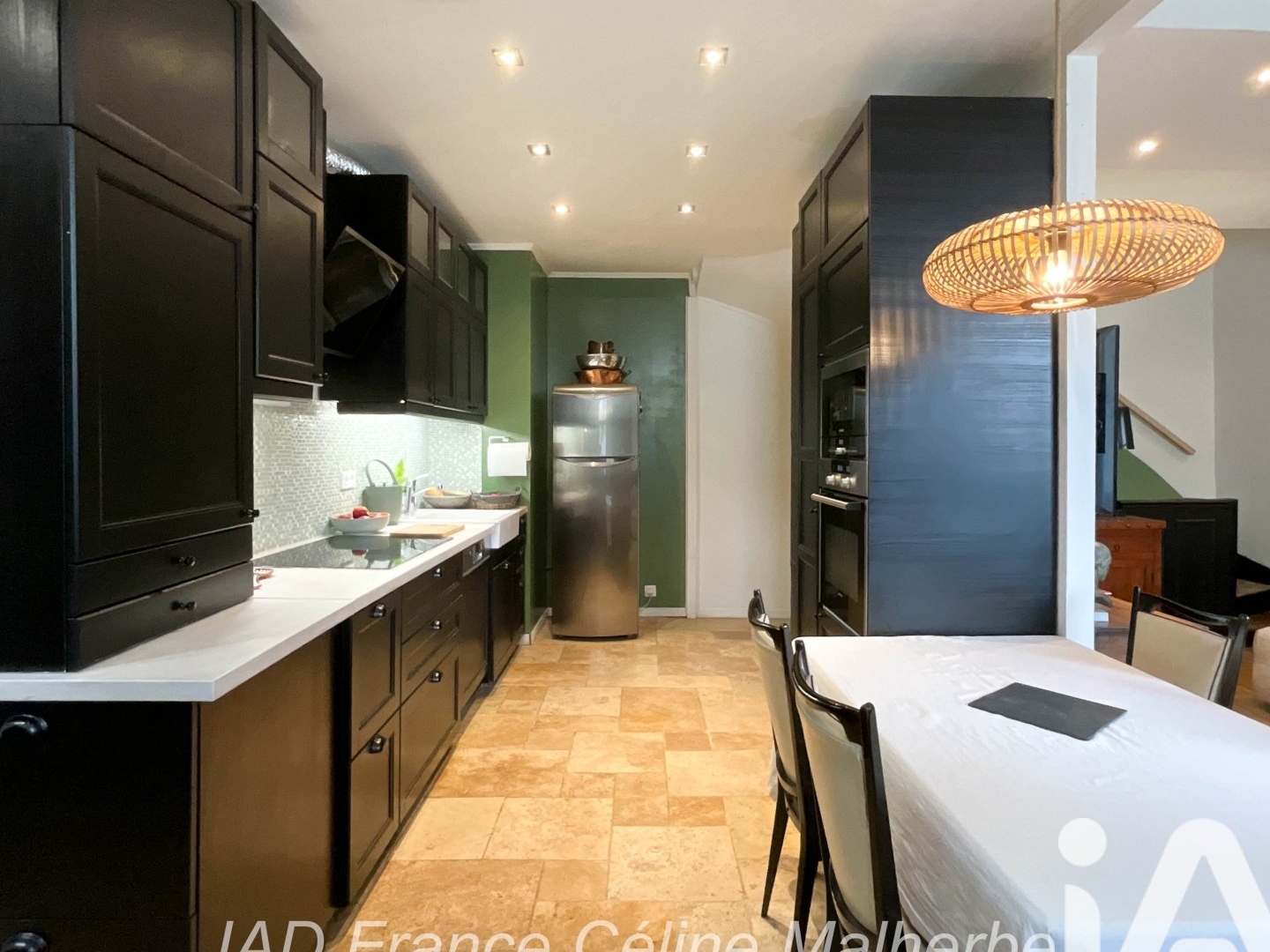 Maison à vendre - 5 pièces - 115m2 - Chanteloup-Les-Vi... (78570)