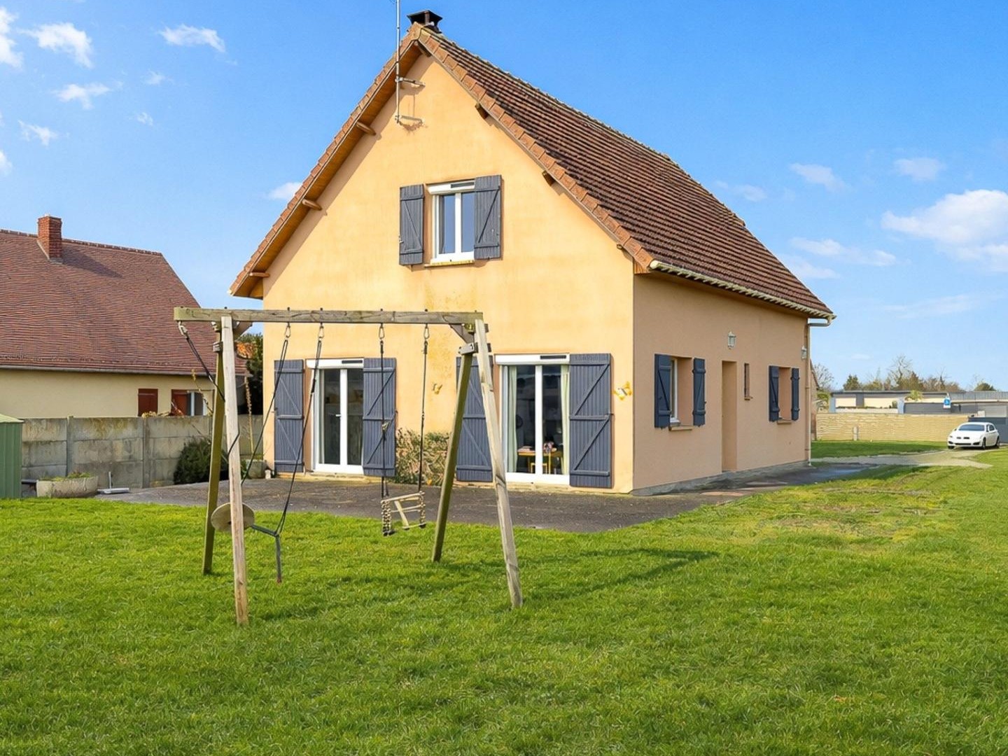 3 CHAMBRES / SOUS-SOL COMPLET / TERRASSE PLEIN SUD