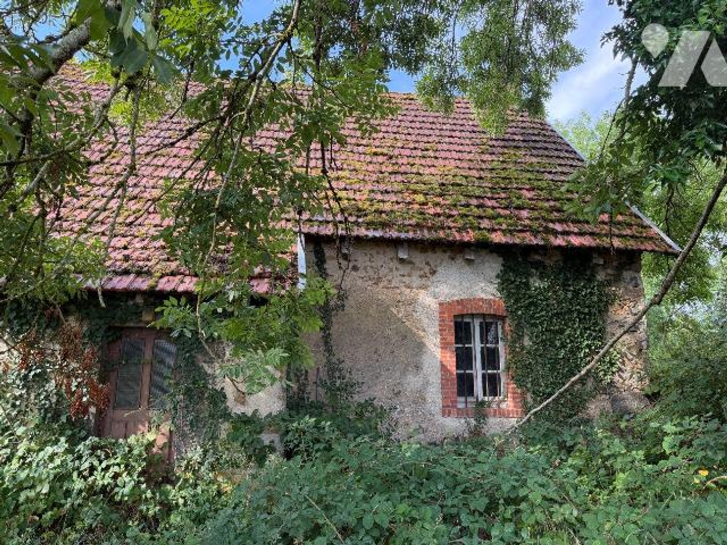 Maison à vendre - 4 pièces - 1072m2 - Jaleyrac (15200)