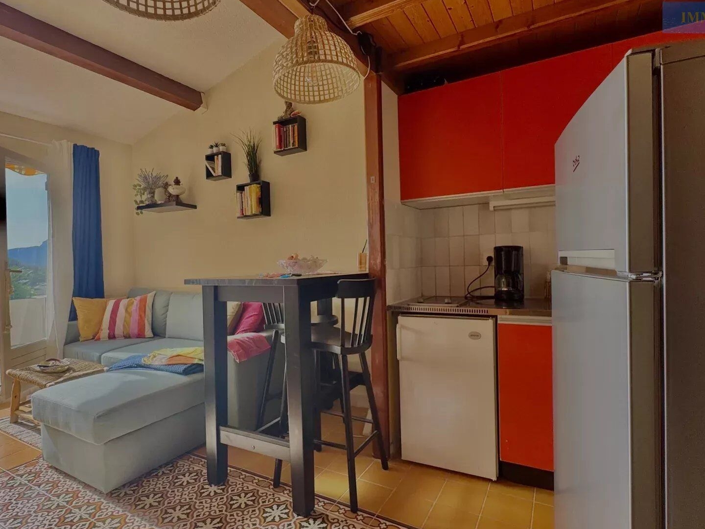Appartement à vendre - 2 pièces - 26m2 - Théoule-Sur-Mer (06590)