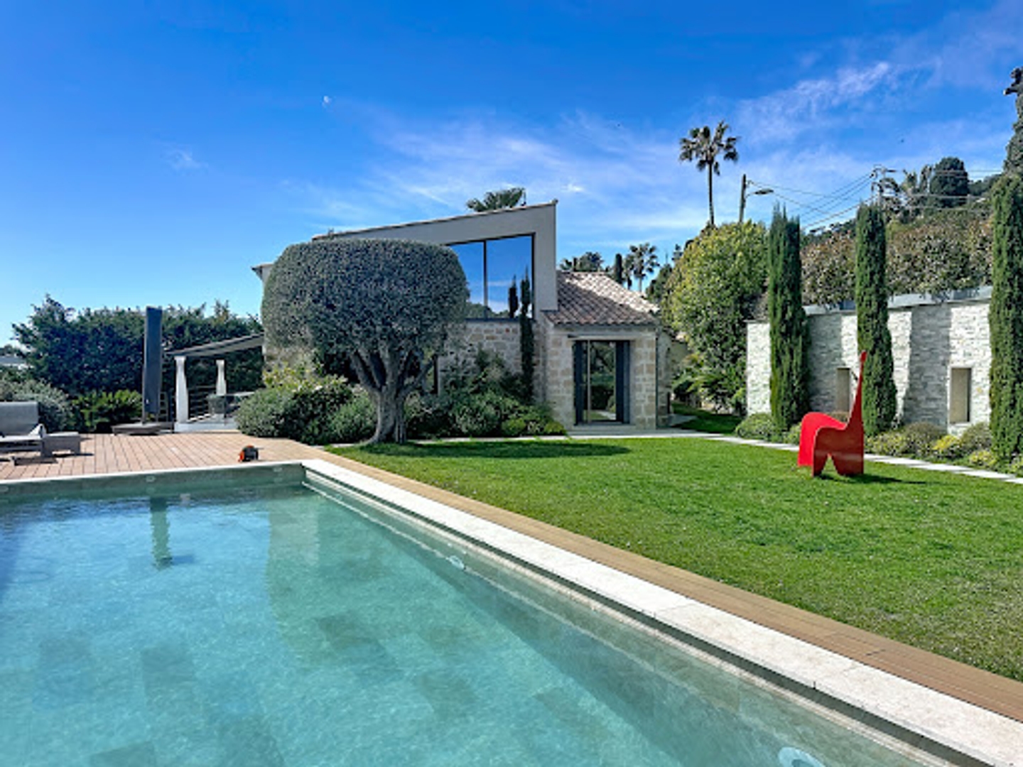 Villa 6 pièces 285 m²