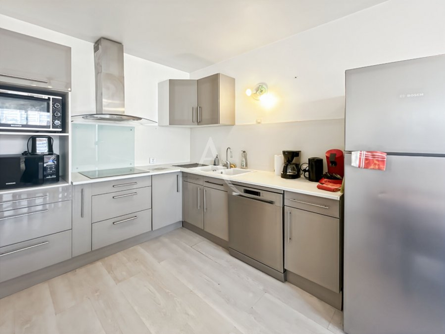 Appartement à vendre - 3 pièces - 54m2 - Saint-Hilaire-De-... (85270)