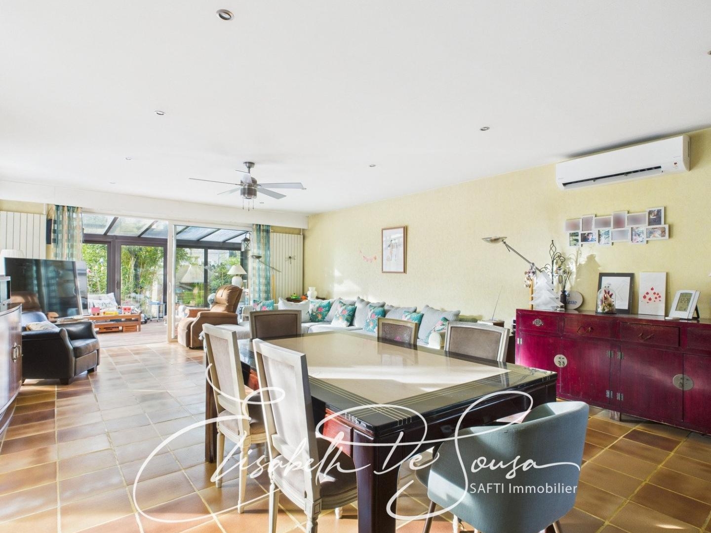 Maison non mitoyenne de plain-pied, 1003 m2 de terrain