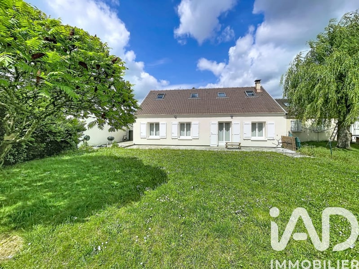 Maison à vendre - 6 pièces - 130m2 - La Chapelle-La-Reine (77760)