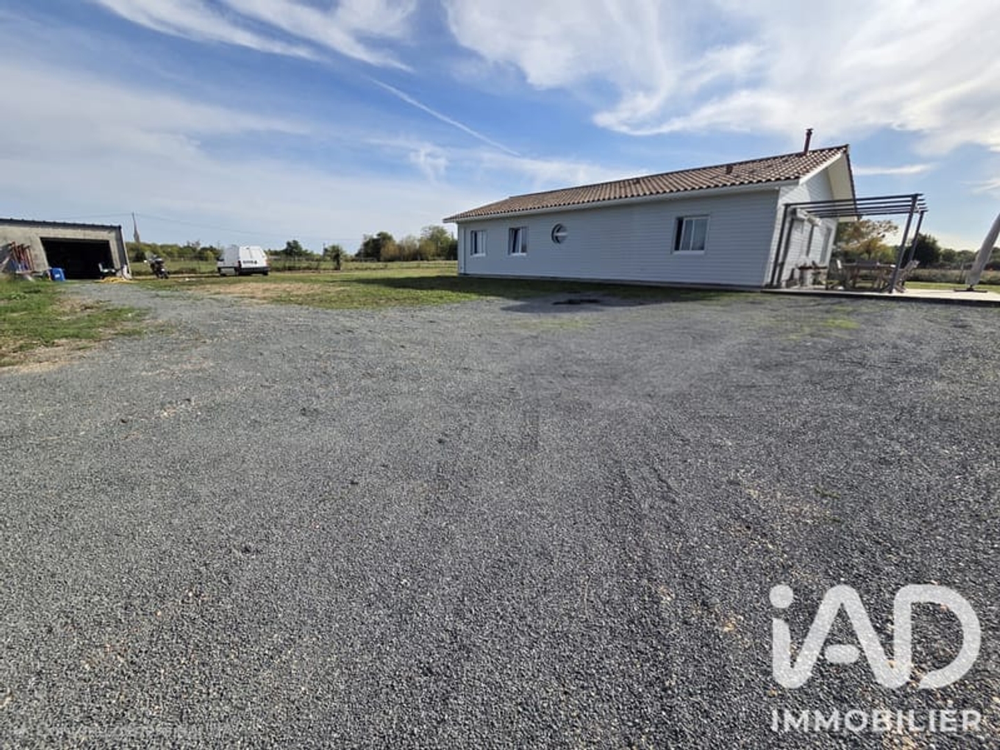 Maison à vendre - 5 pièces - 127m2 - Valeyrac (33340)
