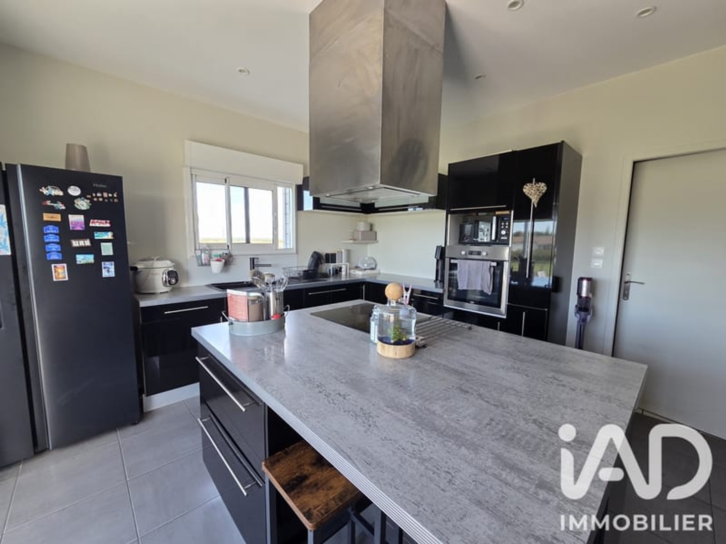Maison à vendre - 5 pièces - 127m2 - Valeyrac (33340)