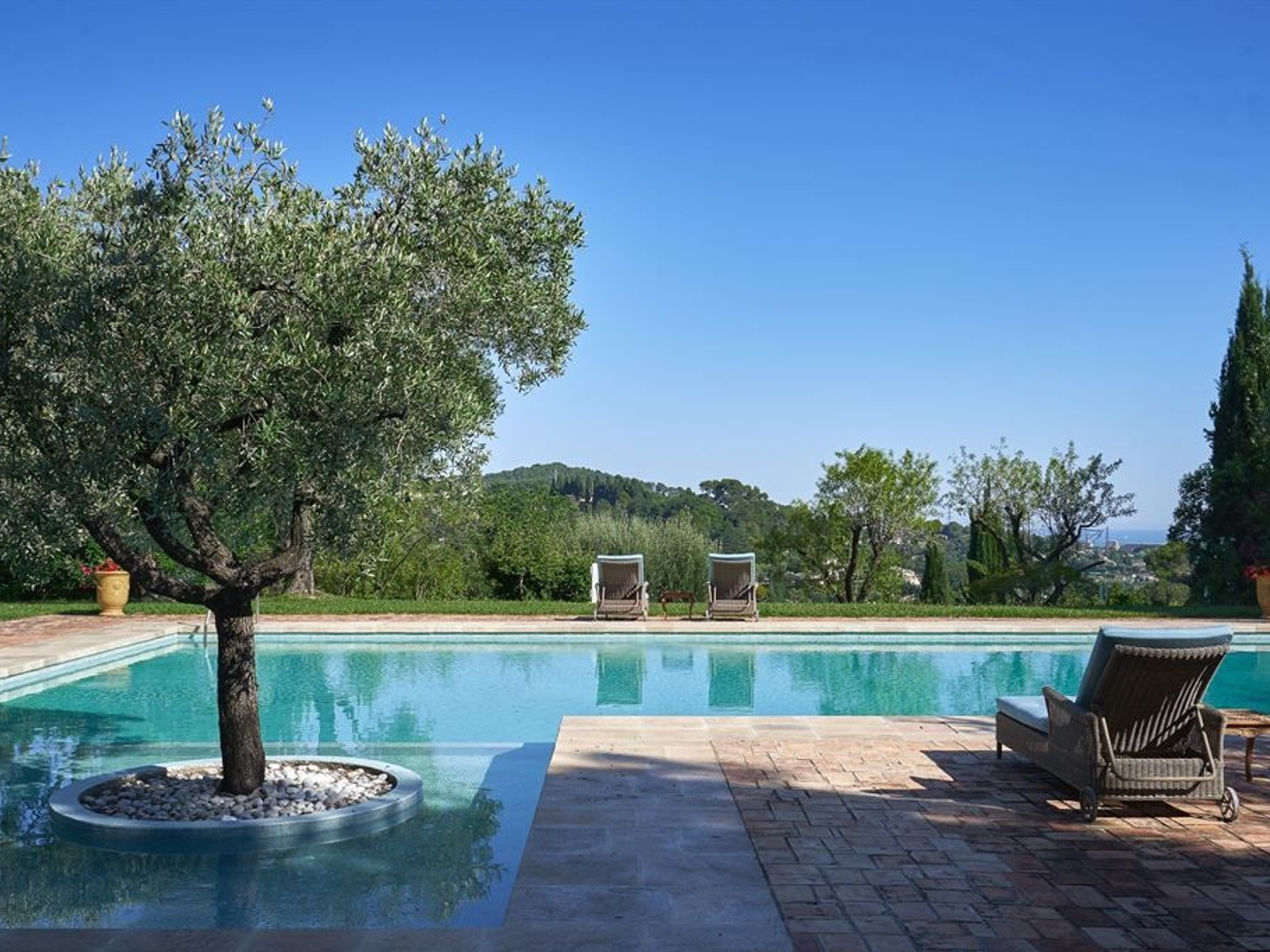 Vente Maison de maître Mougins 20 Pièces 1500 m²