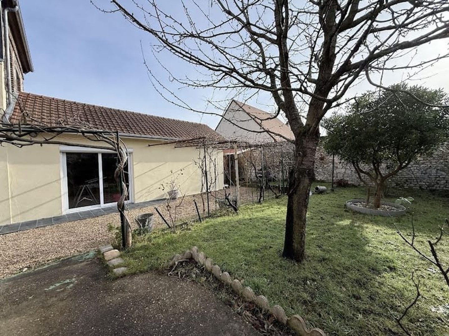 Maison à vendre - 3 pièces - 80m2 - Saint-Étienne-Du-... (76800)