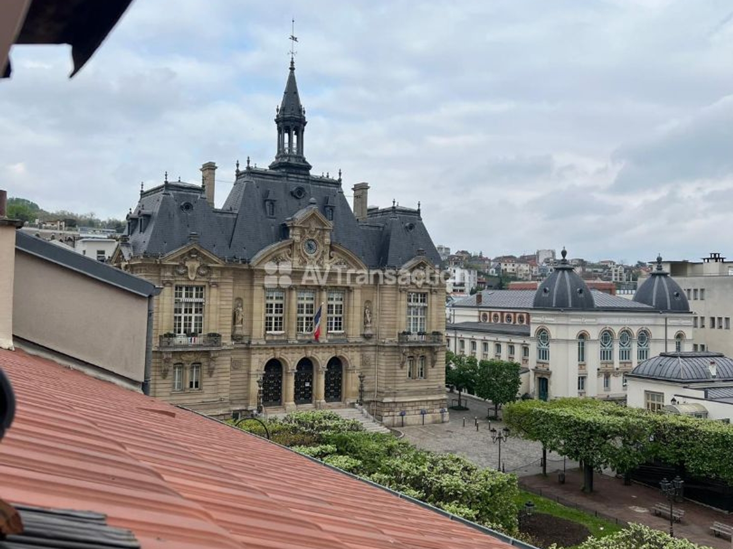 Appartement à vendre - 2 pièces - 60m2 - Suresnes (92150)