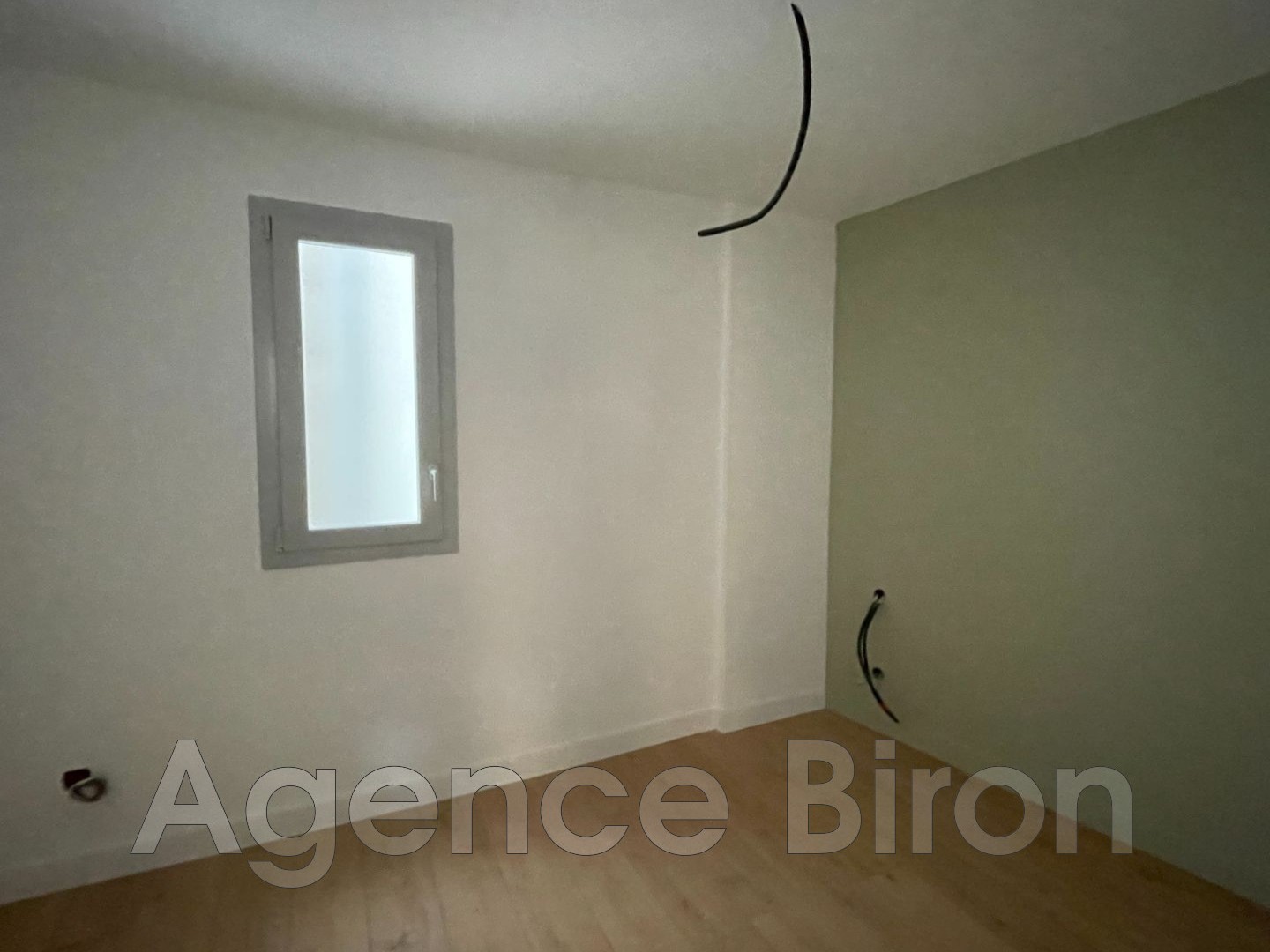 Appartement à vendre - 2 pièces - 35m2 - Aix-En-Provence (13100)
