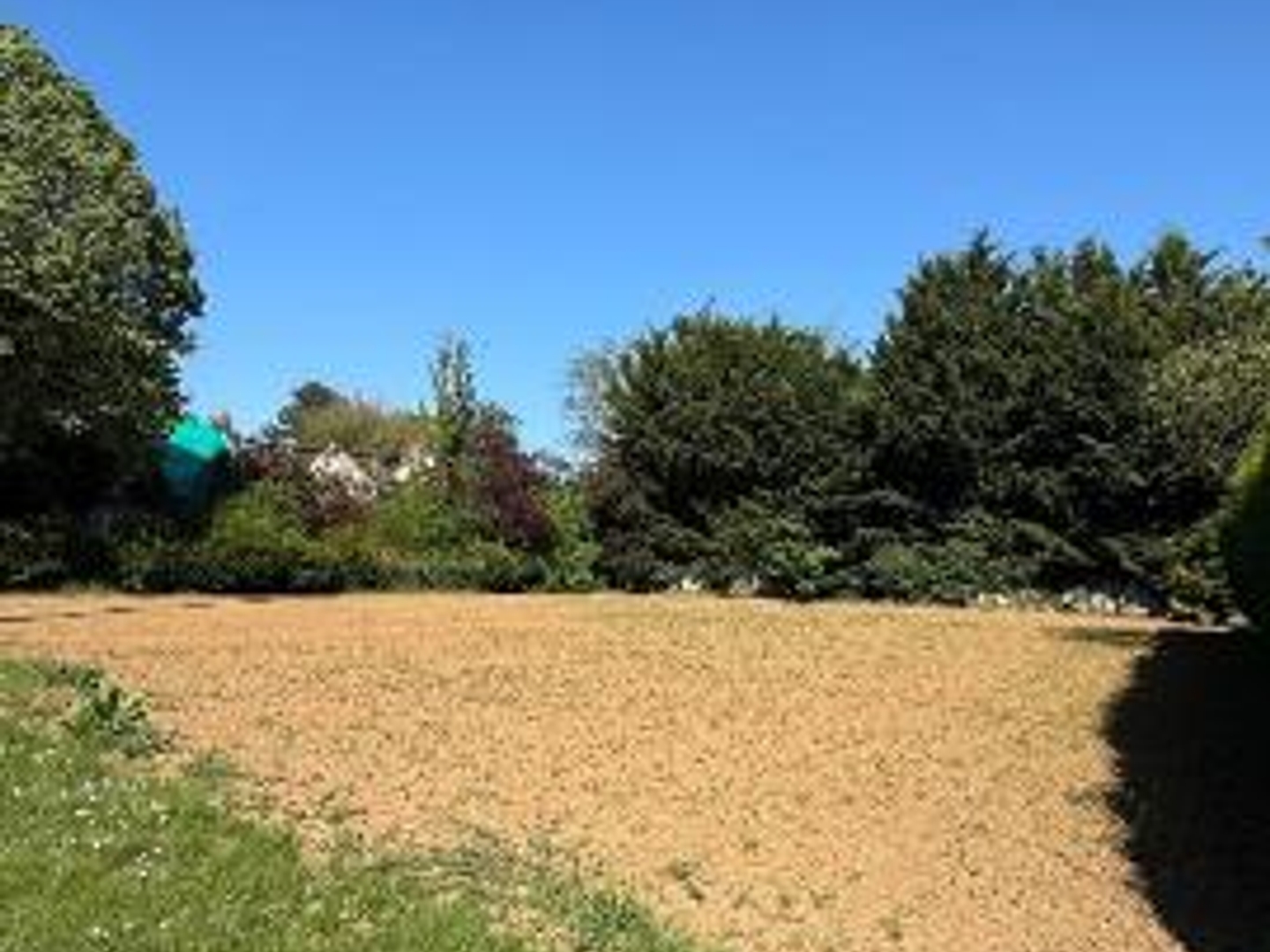 Terrain 580 m²