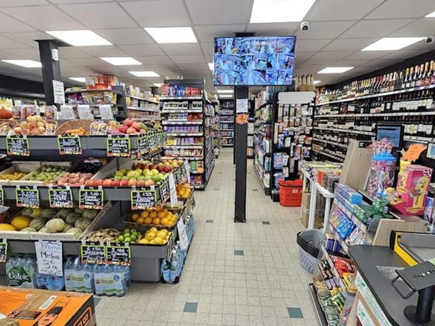 Commerce 4 pièces 150 m²