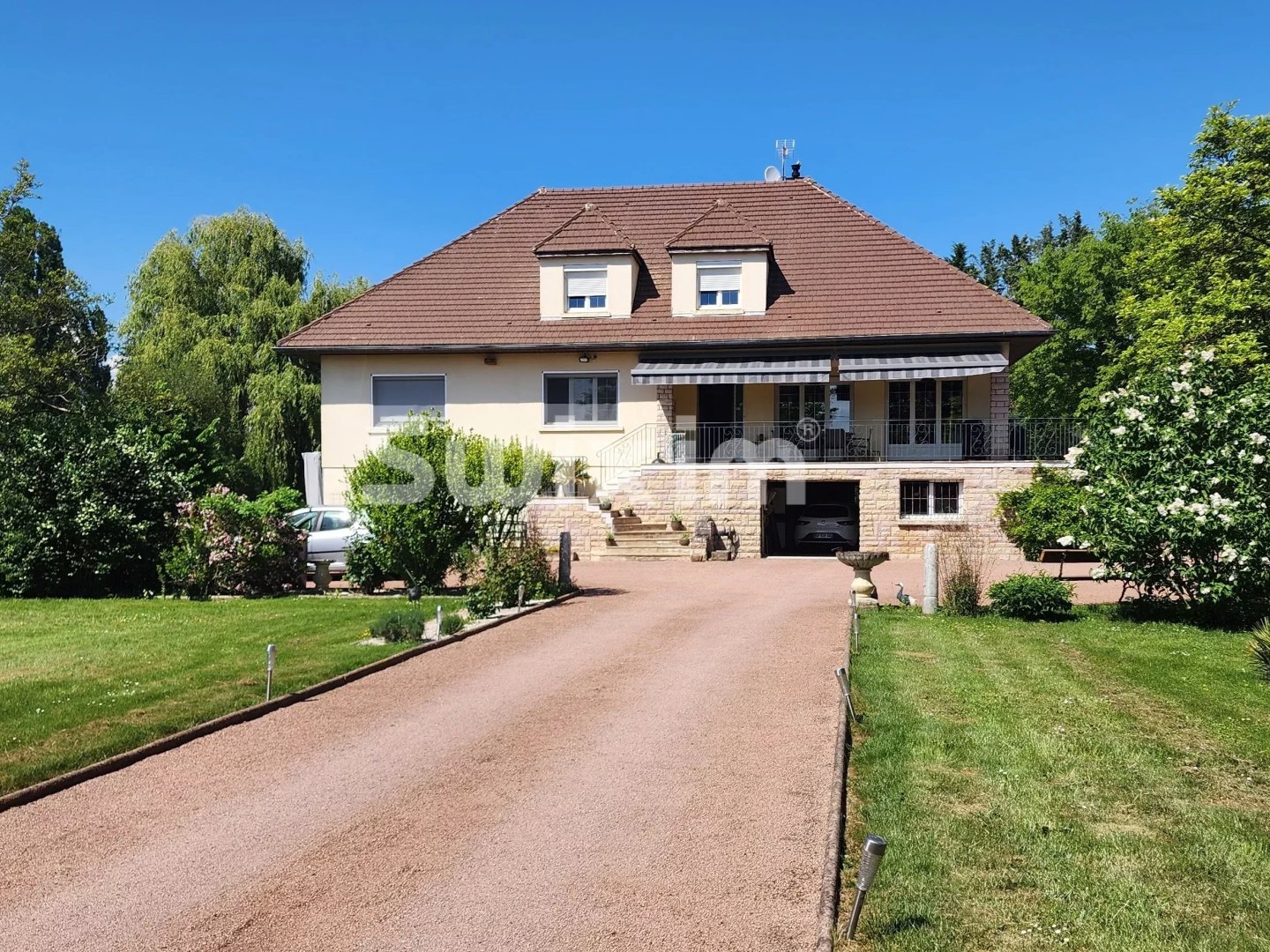 Maison à vendre - 10 pièces - 70m2 - Fontaines (71150)