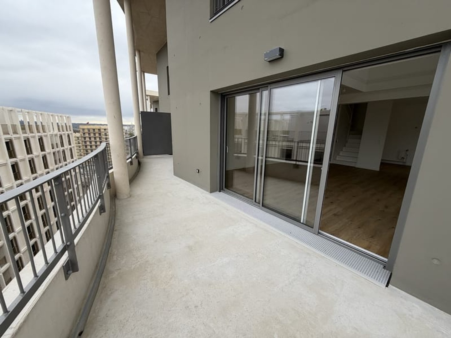 Terrasse - Parking - Notaire offert