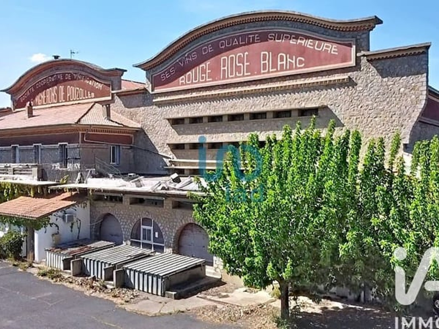 Vente Boutique/Local commercial 1 200 m²