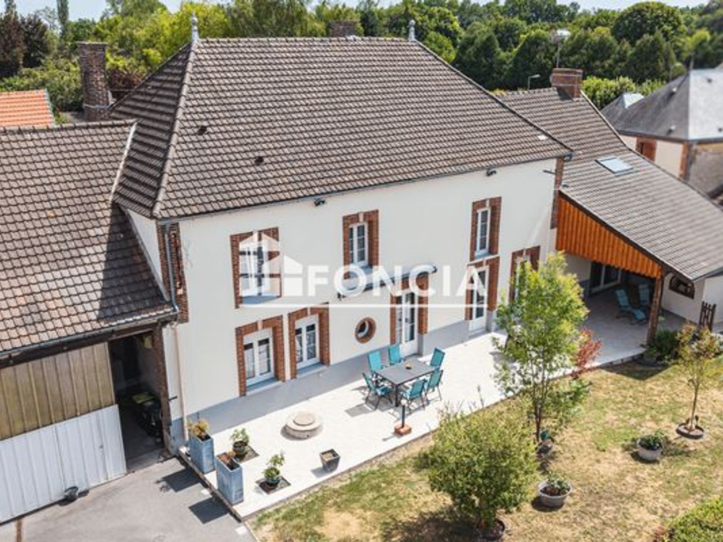 Maison 17 pièces 420 m²